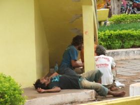 A popula��o sente-se amea�ada com a presen�a de desconhecidos sem ocupa��o